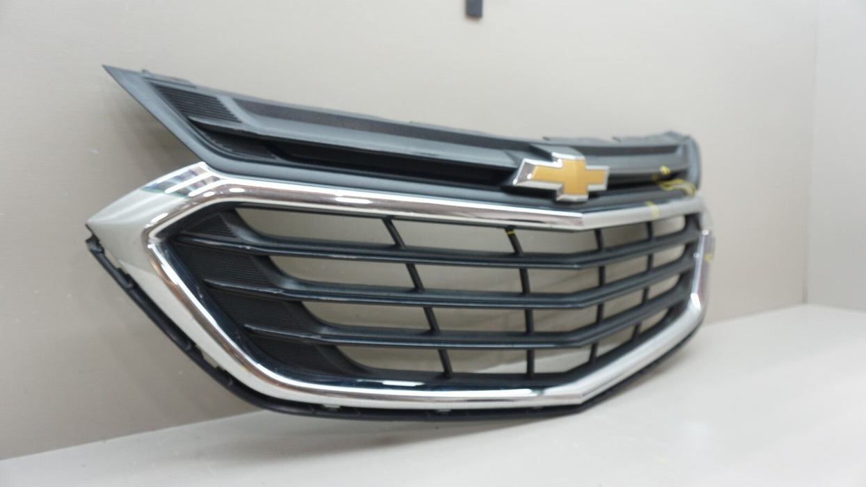 2018-2021 CHEVROLET EQUINOX FRONT MAIN GRILLE 84150748 OEM 18 19 20 21