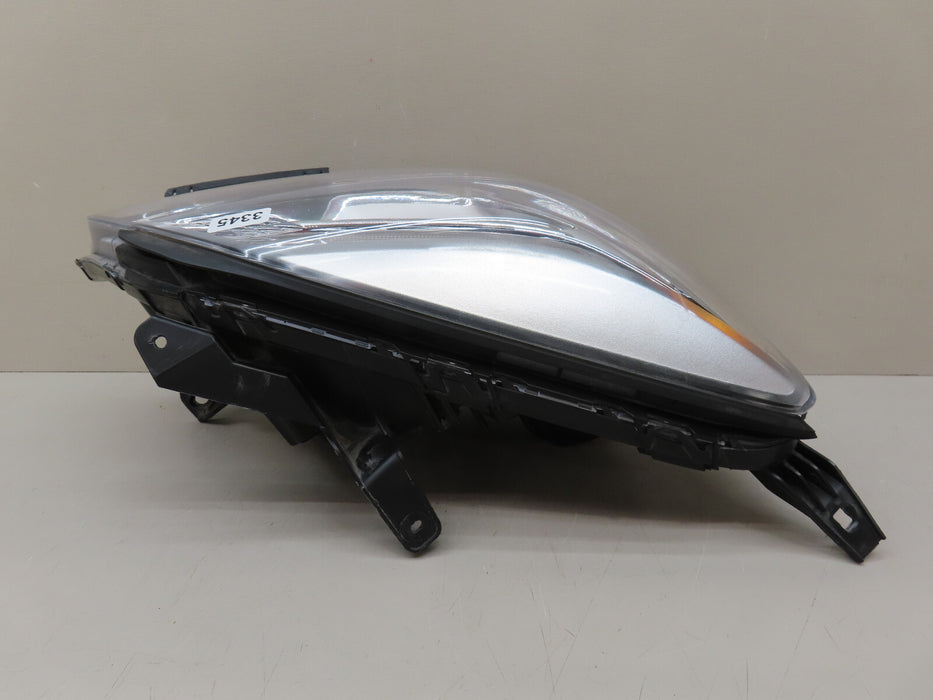 2016 2017 CHEVROLET EQUINOX FRONT RIGHT PASSENGER HEADLIGHT HALOGEN OEM