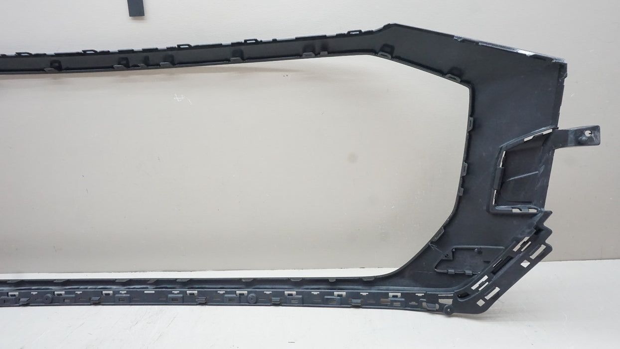 2019-2023 AUDI Q8 SQ8 FRONT GRILLE OUTER TRIM RING OEM 4M8807725