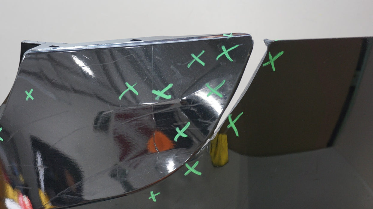 2016-2018 CHEVROLET MALIBU REAR BUMPER COVER OEM 16 17 18 23468887
