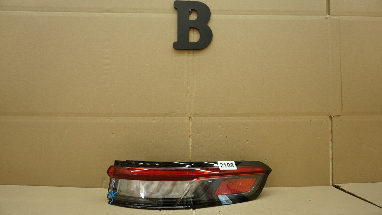 2021-2023 JEEP GRAND CHEROKEE RIGHT PASSENGER SIDE TAIL LIGHT LED OEM 68421132