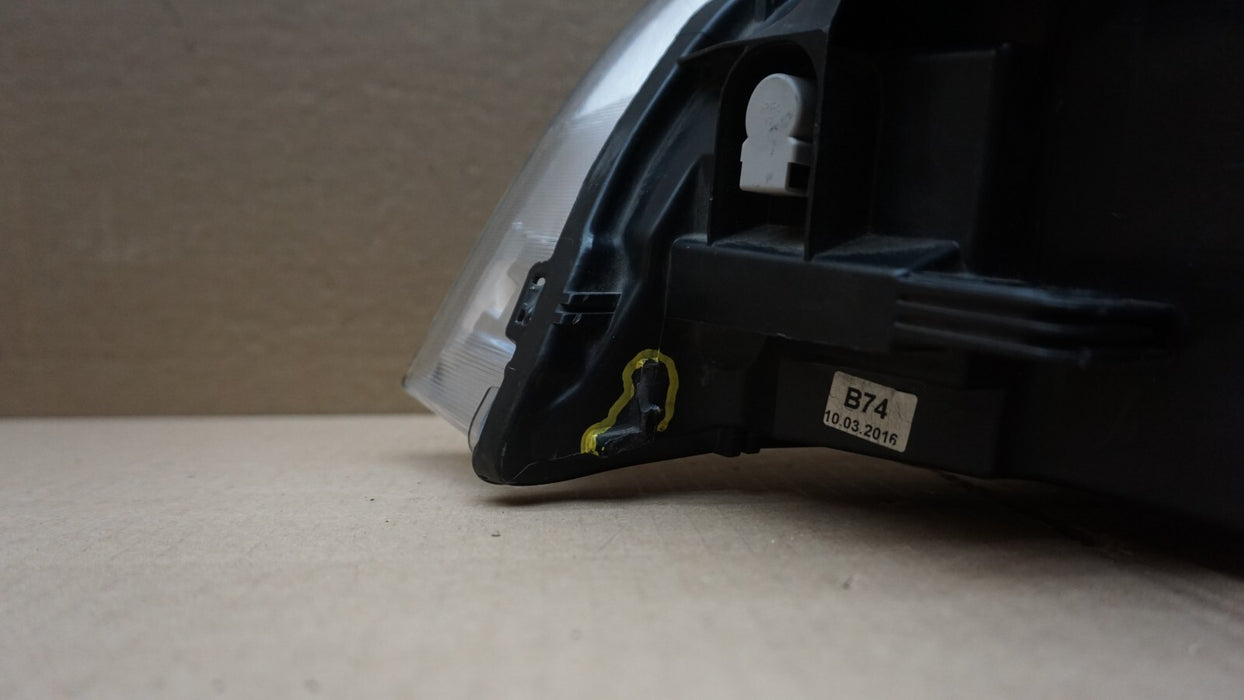 2011-2013 VOLVO S60 FRONT RIGHT PASSENGER HEADLIGHT HALOGEN HEADLAMP OEM