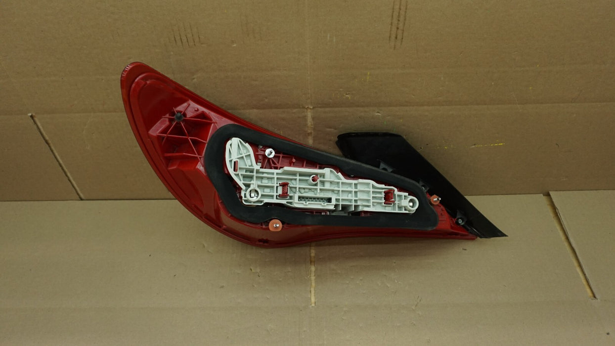 2014-2019 MERCEDES CLA 250 REAR RIGHT PASSENGER SIDE TAIL LIGHT LAMP A117906020