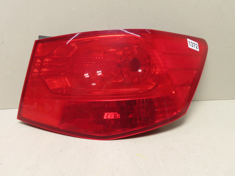 2010 2011 2012 2013 KIA FORTE SEDAN RIGHT RH TAILLIGHT LAMP OEM