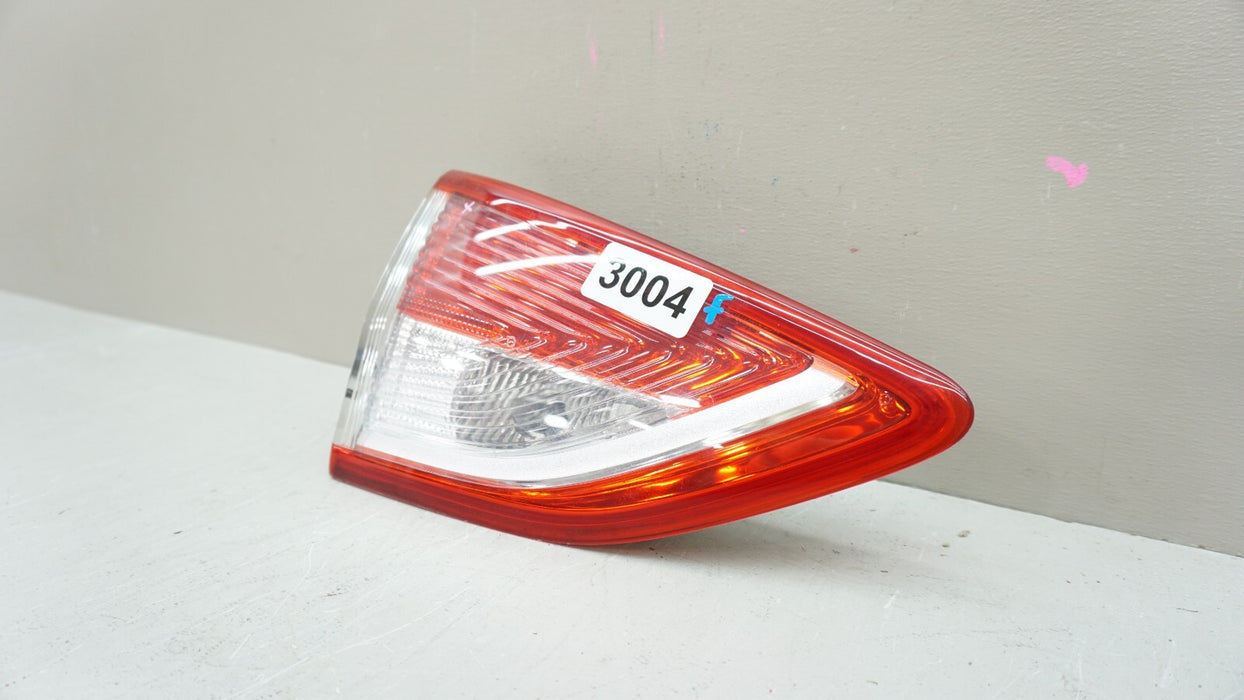 2013-2016 FORD ESCAPE REAR LH LEFT DRIVER SIDE INNER TAIL LIGHT OEM