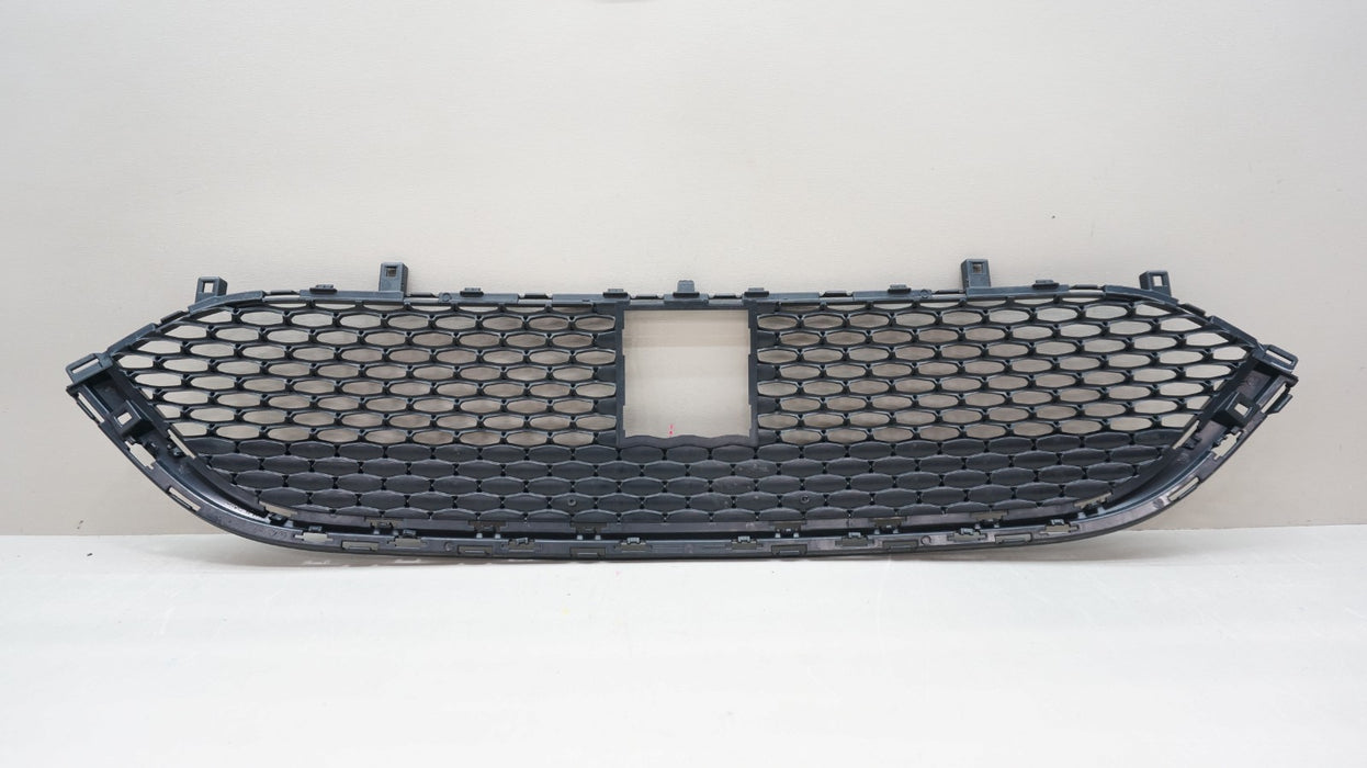 2017-2020 CHRYSLER PACIFICA VOYAGER FRONT LOWER BUMPER GRILLE OEM 68259199AA