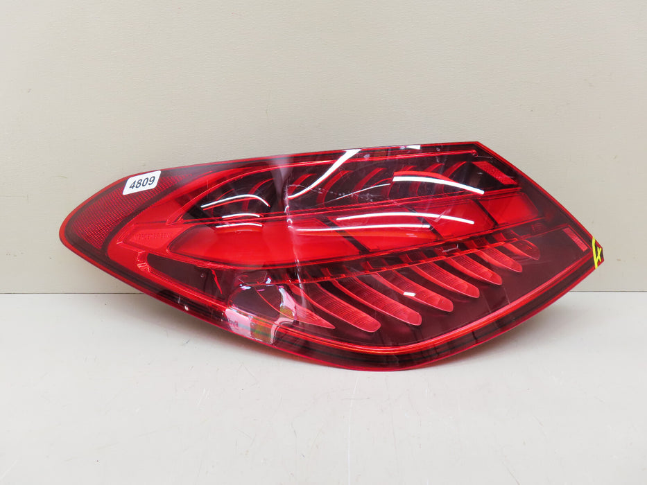 2022 2023 MERCEDES-BENZ C-CLASS W206 REAR LEFT DRIVER SIDE TAIL LIGHT LED OEM