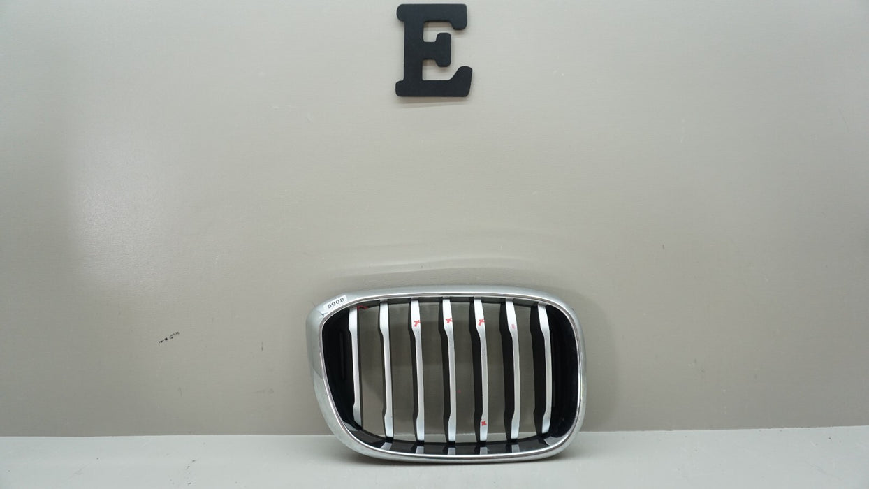 2018-2020 BMW X3 G01 FRONT RIGHT UPPER RADIATOR GRILLE GRILL OEM BM0112Y20XX00