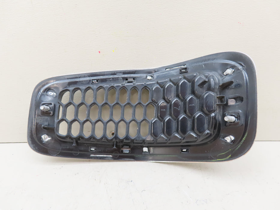 2014-2018 JEEP CHEROKEE FRONT RADIATOR GRILL GRILLE INSERT #7 OEM