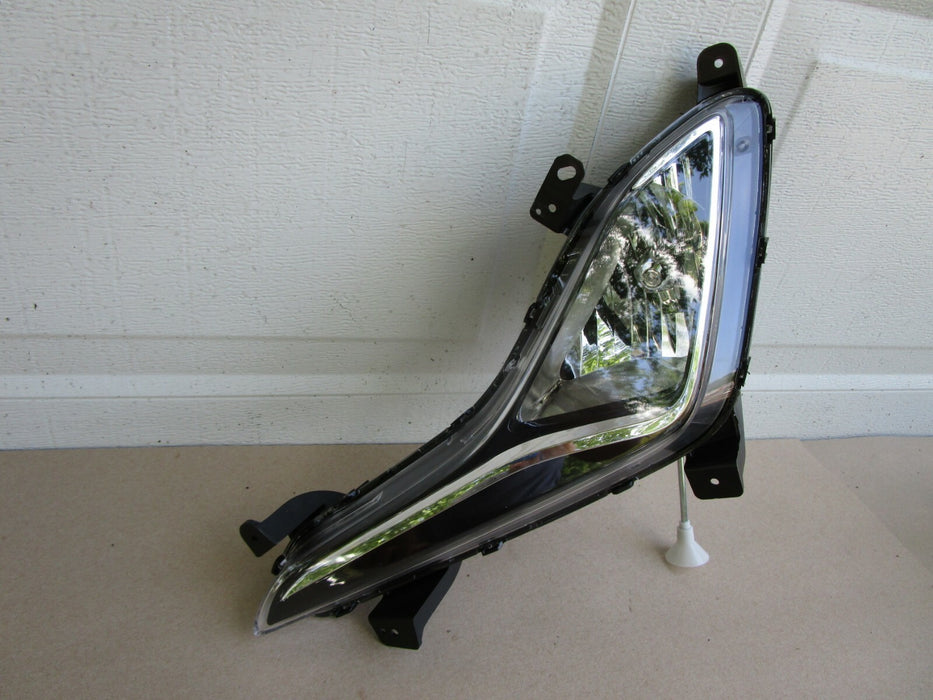 14 15 16 HYUNDAI ELANTRA LEFT FRONT FOG LIGHT FOGLIGHT OEM