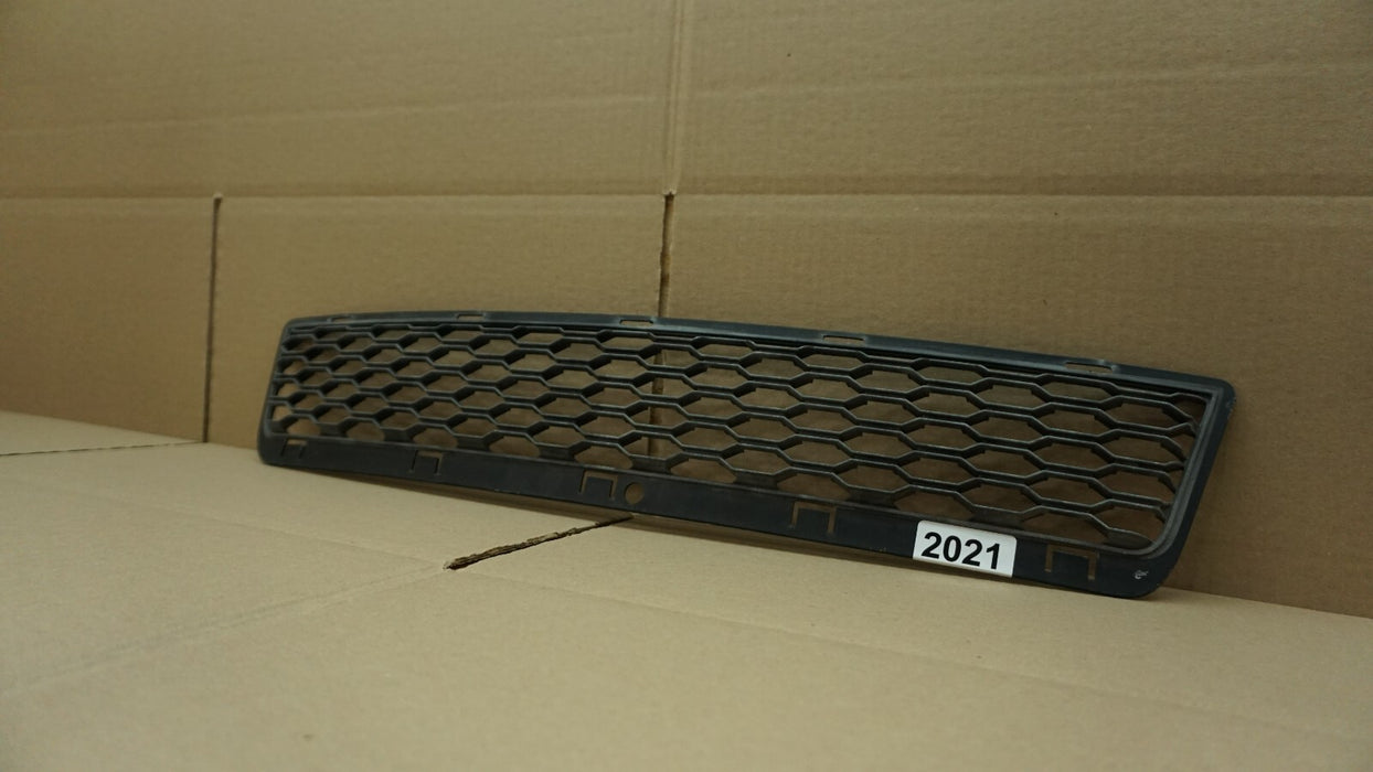 2011-2019 DODGE JOURNEY FRONT LOWER GRILL GRILLE OEM 68079839