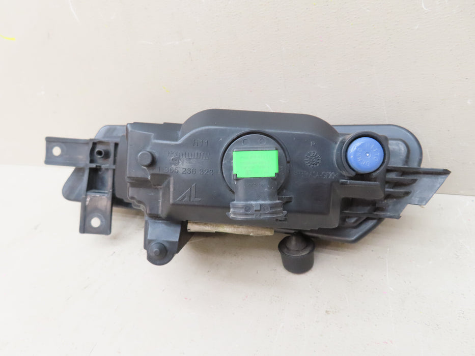 2008-2011 BMW 128I 135I FRON RIGHT PASSENGER FOG LIGHT LAMP OEM 0 305 084 022