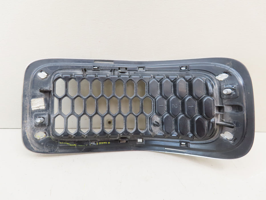 2014-2018 JEEP CHEROKEE FRONT RADIATOR GRILL GRILLE INSERT #2 OEM