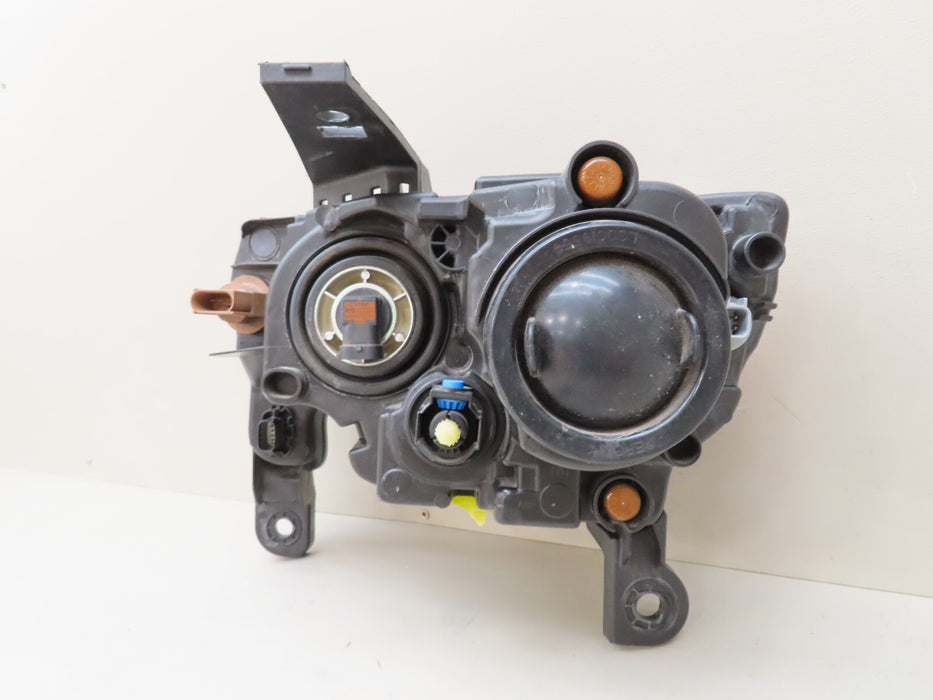 2017-2022 JEEP GRAND CHEROKEE FRONT RIGHT PASSENGER HEADLIGHT HALOGEN OEM