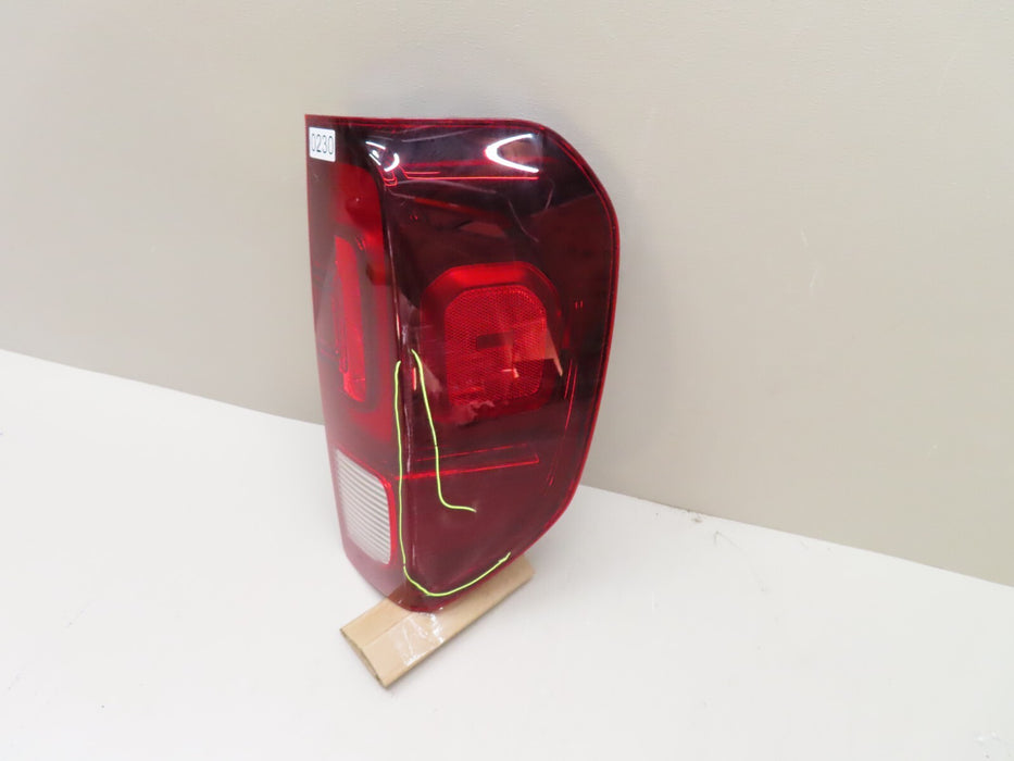 2017-2021 HONDA RIDGELINE REAR RIGHT PASSENGER SIDE LIGHT TAILLIGHT LAMP OEM