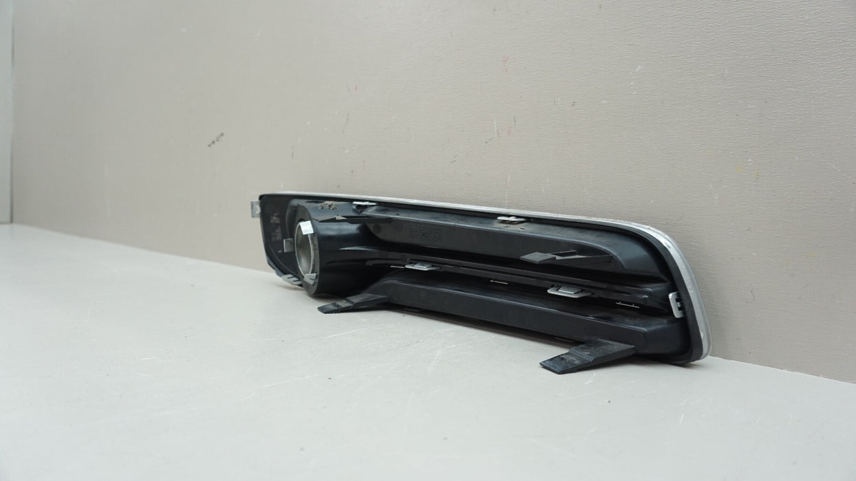 2011-2016 CHRYSLER 300 LEFT LOWER GRILLE FOG LIGHT BEZEL TRIM OEM 11LX-197AB