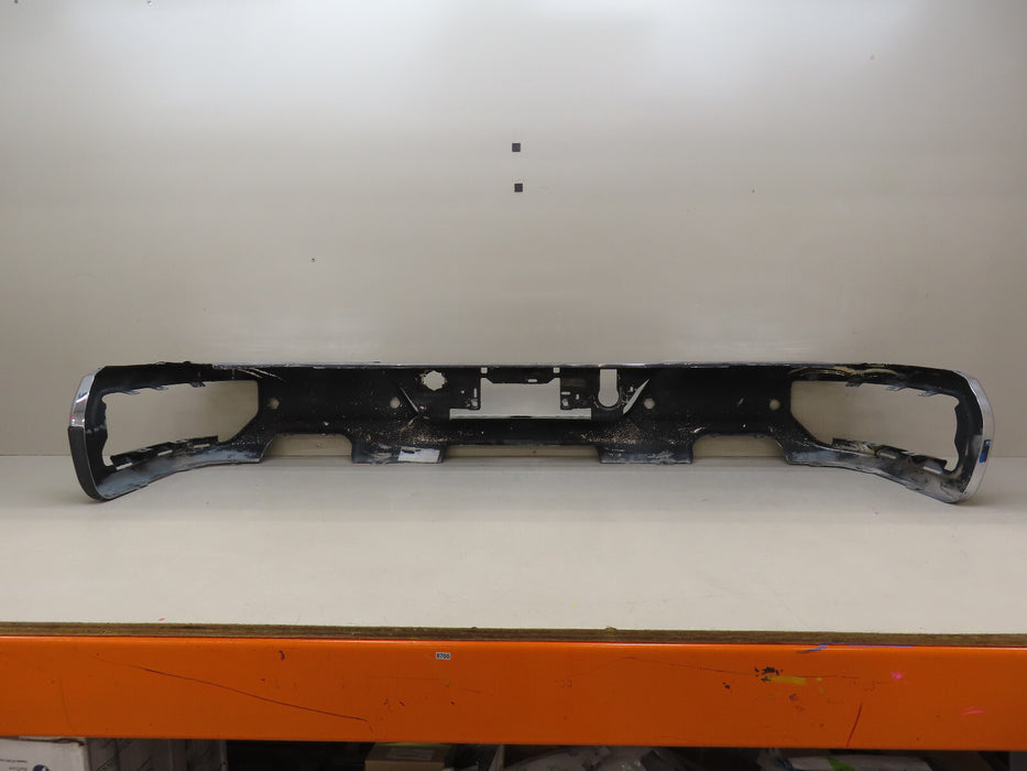 2019-2025 CHEVOLET SILVERADO/ GMC SIERRA 1500 REAR BUMPER METAL OEM
