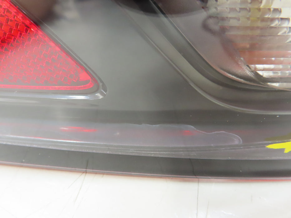 2022-2024 JEEP GRAND CHEROKEE REAR LEFT DRIVER SIDE TAIL LIGHT OEM