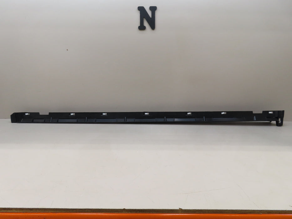 2020-2024 CADILLAC XT6 RIGHT PASSENGER SIDE ROCKER SKIRT PANEL OEM 84796618