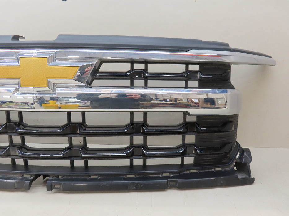2022-2023 CHEVROLET SILVERADO 1500 LTZ RST FRONT RADIATOR GRILL GRILLE OEM