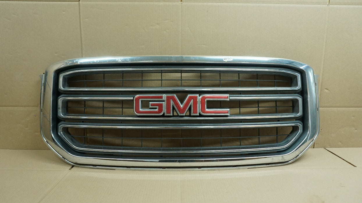 2015-2018 GMC YUKON FRONT RADIATOR MAIN GRILL GRILLE CHROME PLASTIC TRIM OEM