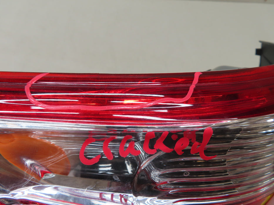 2015-2017 TOYOTA CAMRY REAR LEFT DRIVER SIDE OUTER TAIL LIGHT HALOGEN LAMP
