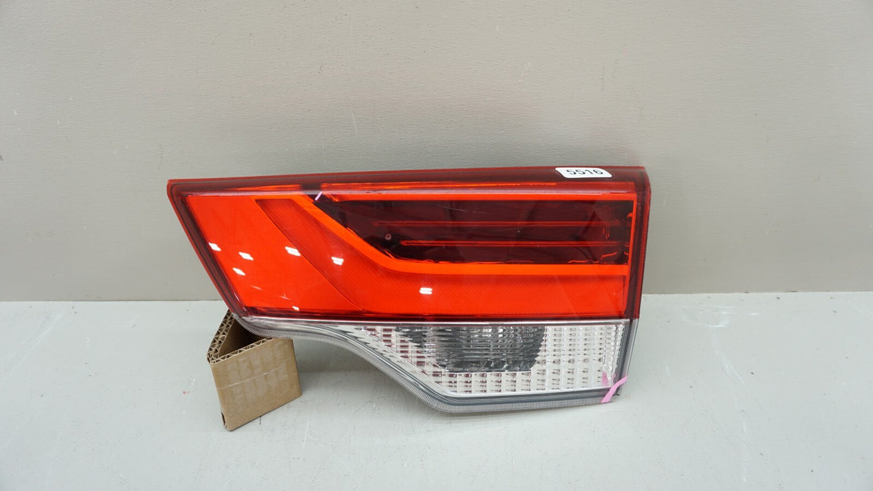 2017-2019 TOYOTA HIGHLANDER RIGHT PASSENGER SIDE INNER TAIL LIGHT LED LAMP OEM