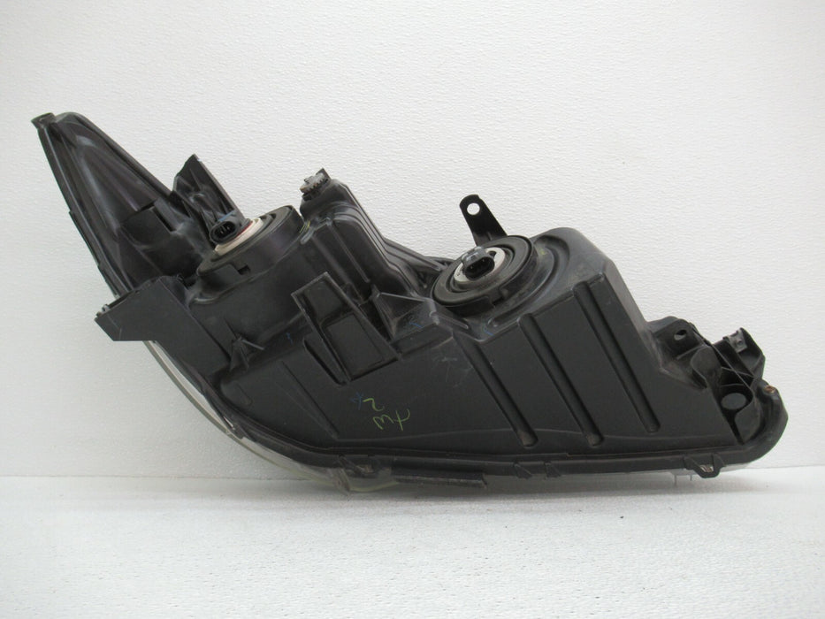 2015-2017 TOYOTA CAMRY FRONT LEFT DRIVER SIDE HEADLIGHT HALOGEN OEM 2394