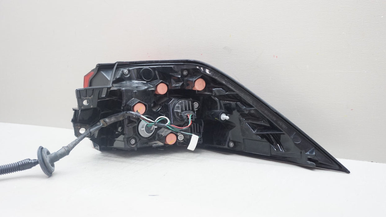 2019-2022 TOYOTA RAV4 REAR LEFT DRIVER SIDE OUTER TAIL LIGHT OEM
