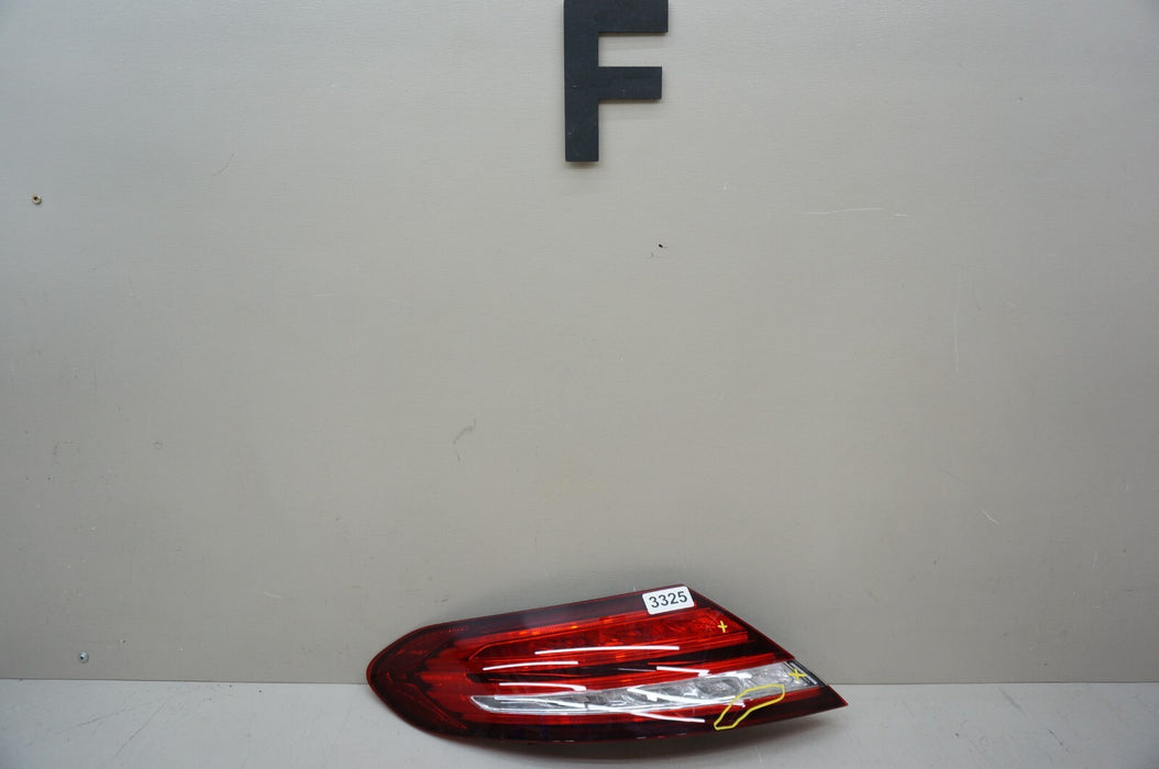 2019-2021 MERCEDES-BENZ C300 REAR LEFT DRIVERS SIDE TAIL LIGHT OEM 19 20 21