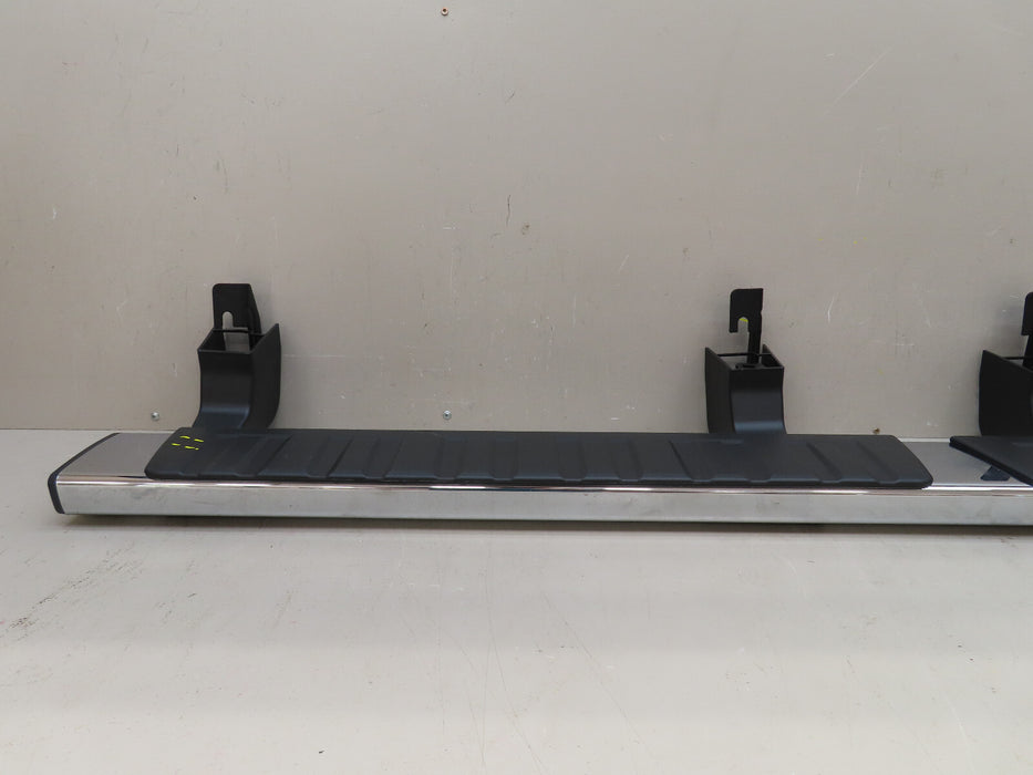 2007-2019 CHEVROLET SILVERADO 1500 LEFT/RIGHT SIDE ROCKER PANEL OEM