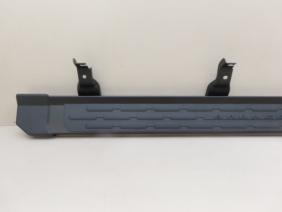 2021-2025 FORD BRONCO RIGHT PASSENGER SIDE RUNNING BOARD OEM