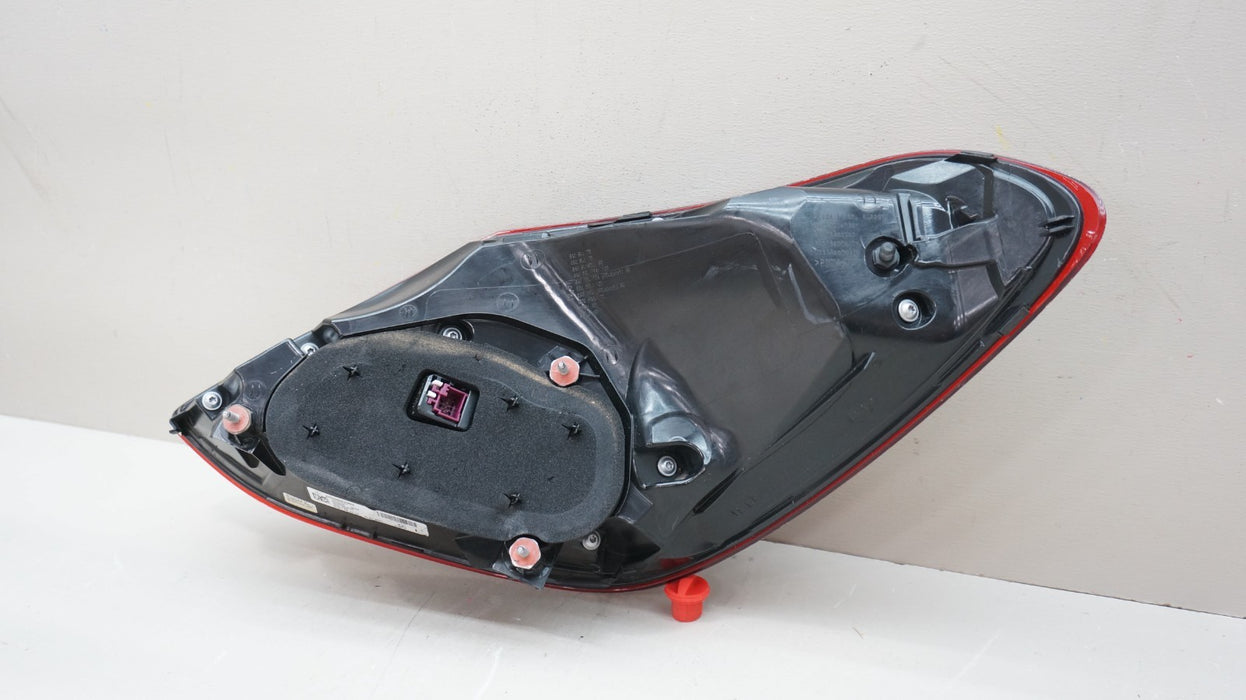 2019-2021 MERCEDES BENZ C-CLASS REAR LEFT DRIVERS SIDE TAIL LIGHT OEM