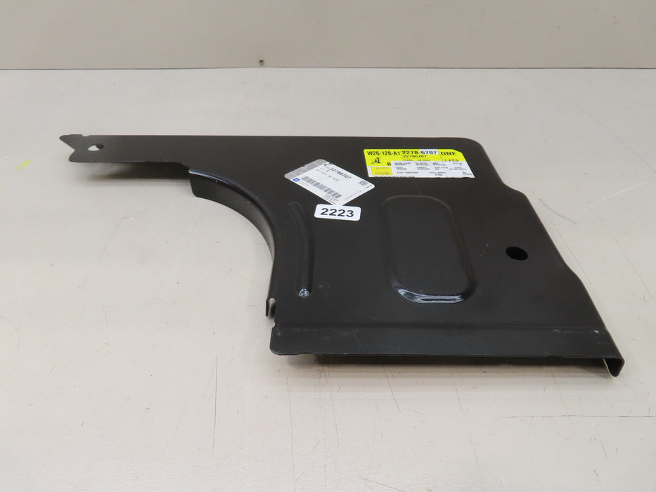 2015-2020 CHEVROLET SUBURBAN, TAHOE/ESCALADE/YUKON REAR LEFT LOWER PILLAR OEM
