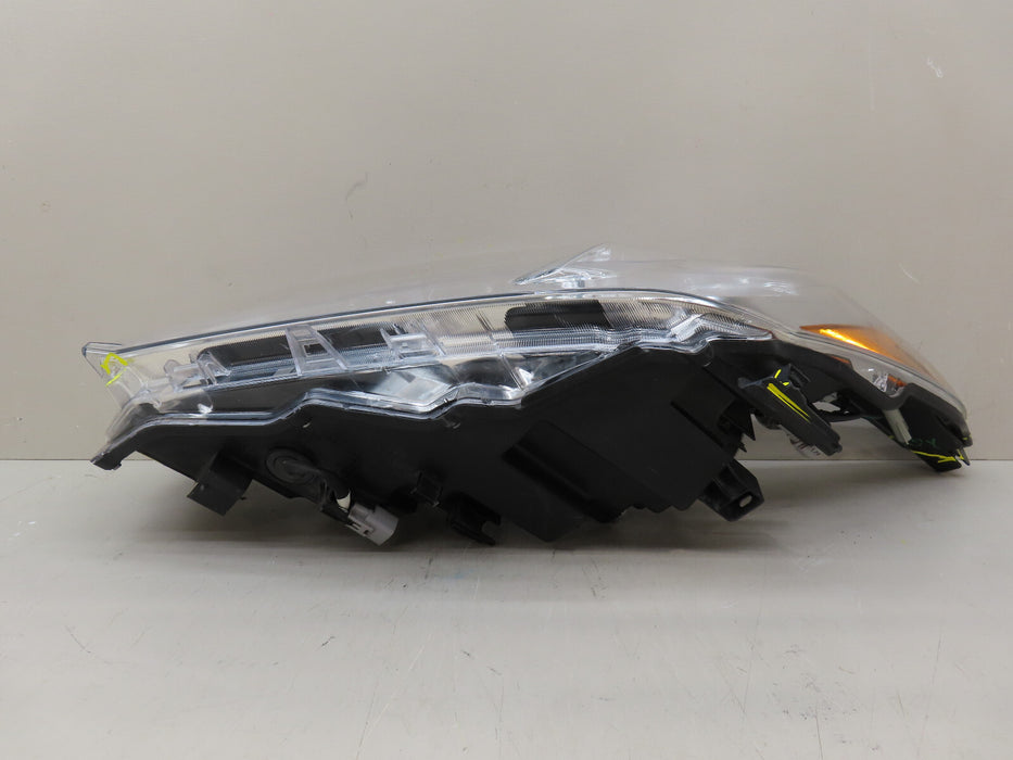 2017-2019 TOYOTA HIGHLANDER FRONT LEFT DRIVER SIDE HEADLIGHT HALOGEN OEM