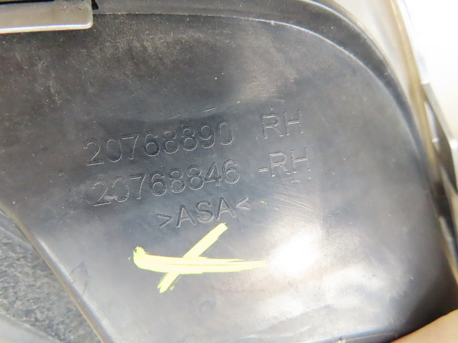 2013-2016 CHEVROLET MALIBU FRONT RIGHT PASSENGER FOG LIGHT BEZEL COVER OEM