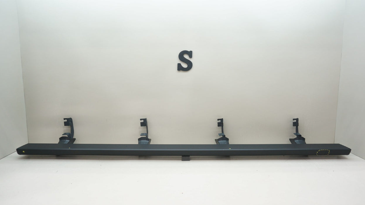 2020-2025 CHEVROLET SILVERADO / GMC SIERRA 2500 3500 RIGHT RUNNING BOARD OEM