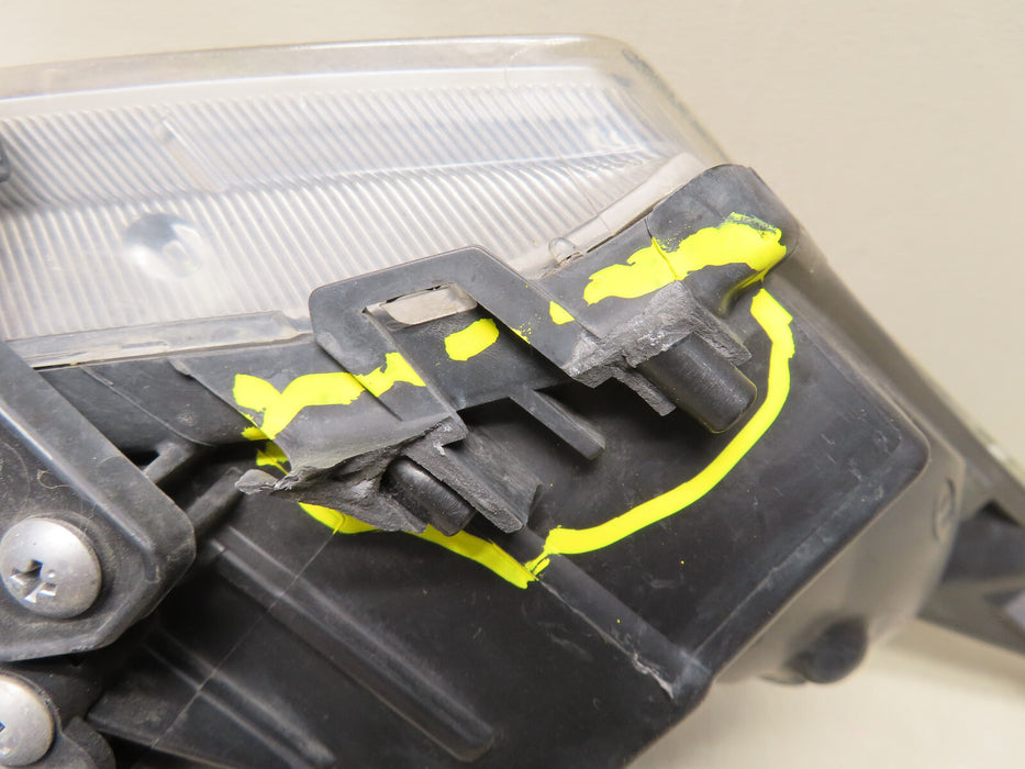 2011-2016 CHEVROLET CRUZE FRONT LEFT DRIVER SIDE HEADLIGHT HALOGEN OEM