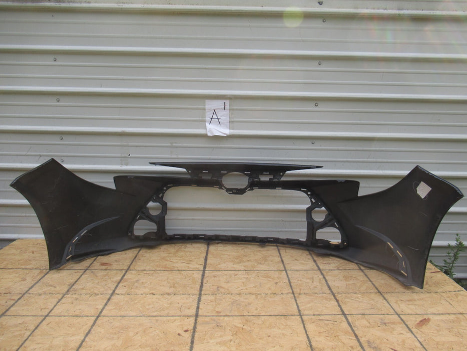 2019 - 2020 TOYOTA COROLLA FRONT BUMPER COVER PANEL 52119-02N90 19 20 OEM