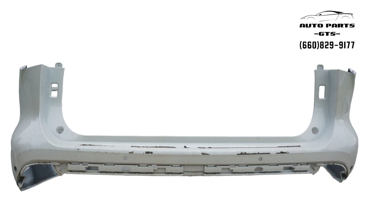 2020-2021 TOYOTA HIGHLANDER REAR BUMPER PLASTIC PANEL COVER FACTORY OEM 20 21