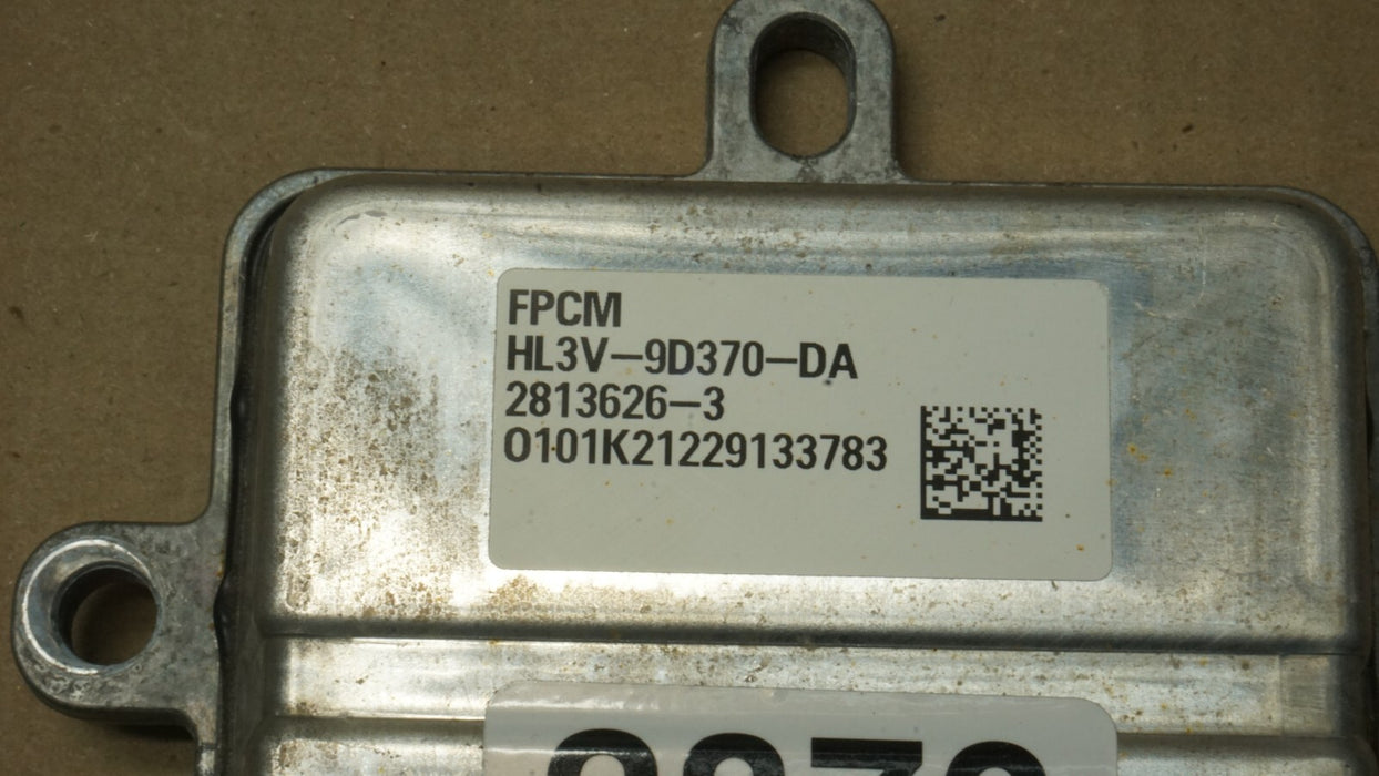 2018 - 2021 LINCOLN NAVIGATOR OEM FUEL PUMP CONTROL MODULE HL3V9D370DA