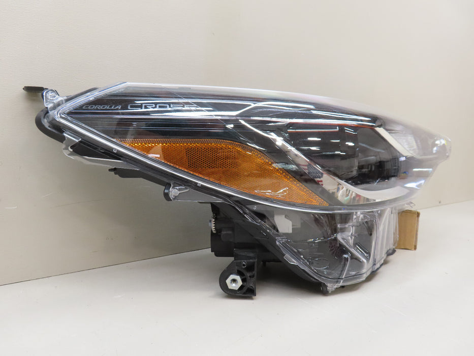 2022-2024 TOYOTA COROLLA CROSS RIGHT PASSENGER SIDE LED HEADLIGHT LAMP OEM