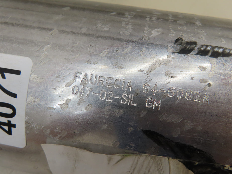 2021-2024 CADILLAC ESCALADE REAR EXHAUST MUFFLER OEM 84964234