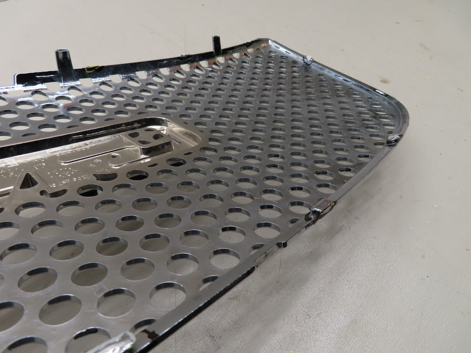 2008-2013 GMC YUKON FRONT BUMPER UPPER RADIATOR GRILLE GRILL CHROME OEM