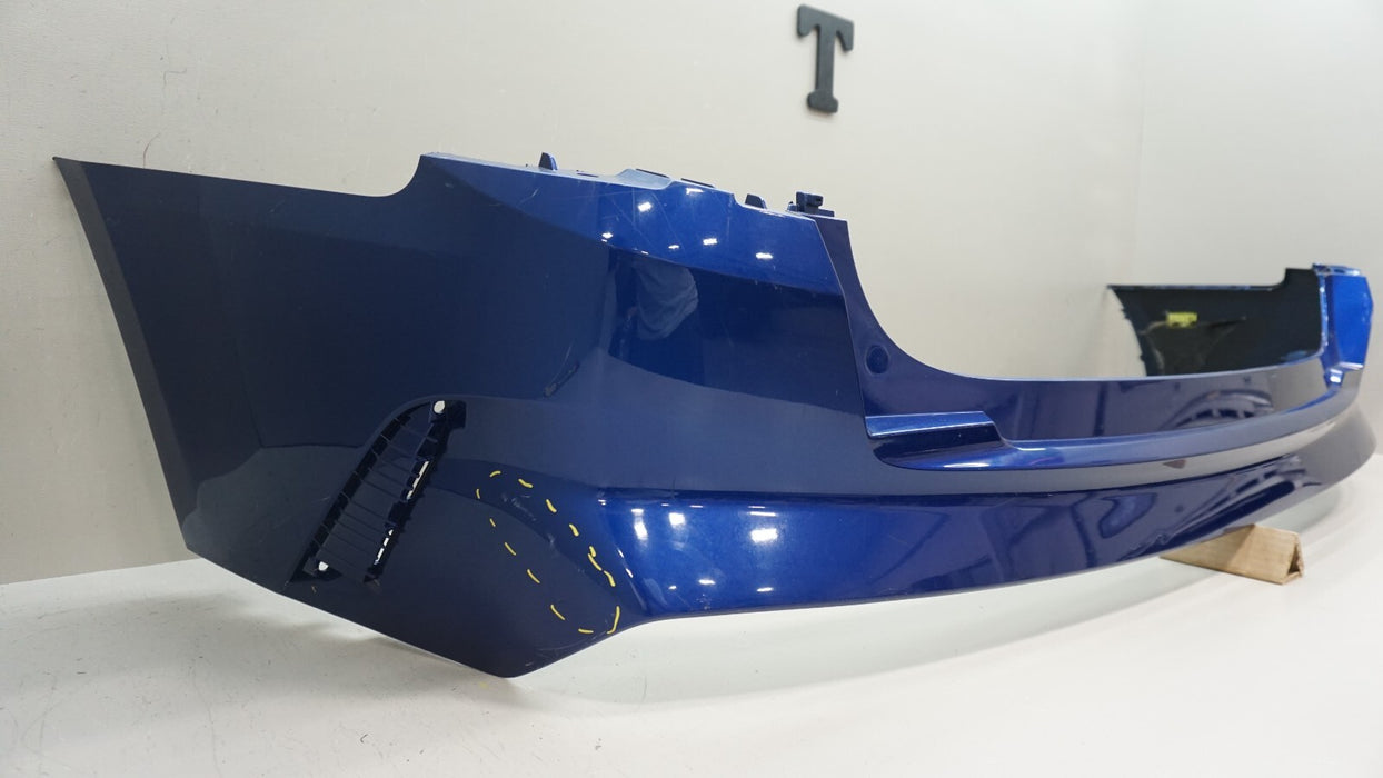2021-2023 KIA SORENTO S/SX/SX PRESTIGE/LX REAR UPPER BUMPER COVER OEM