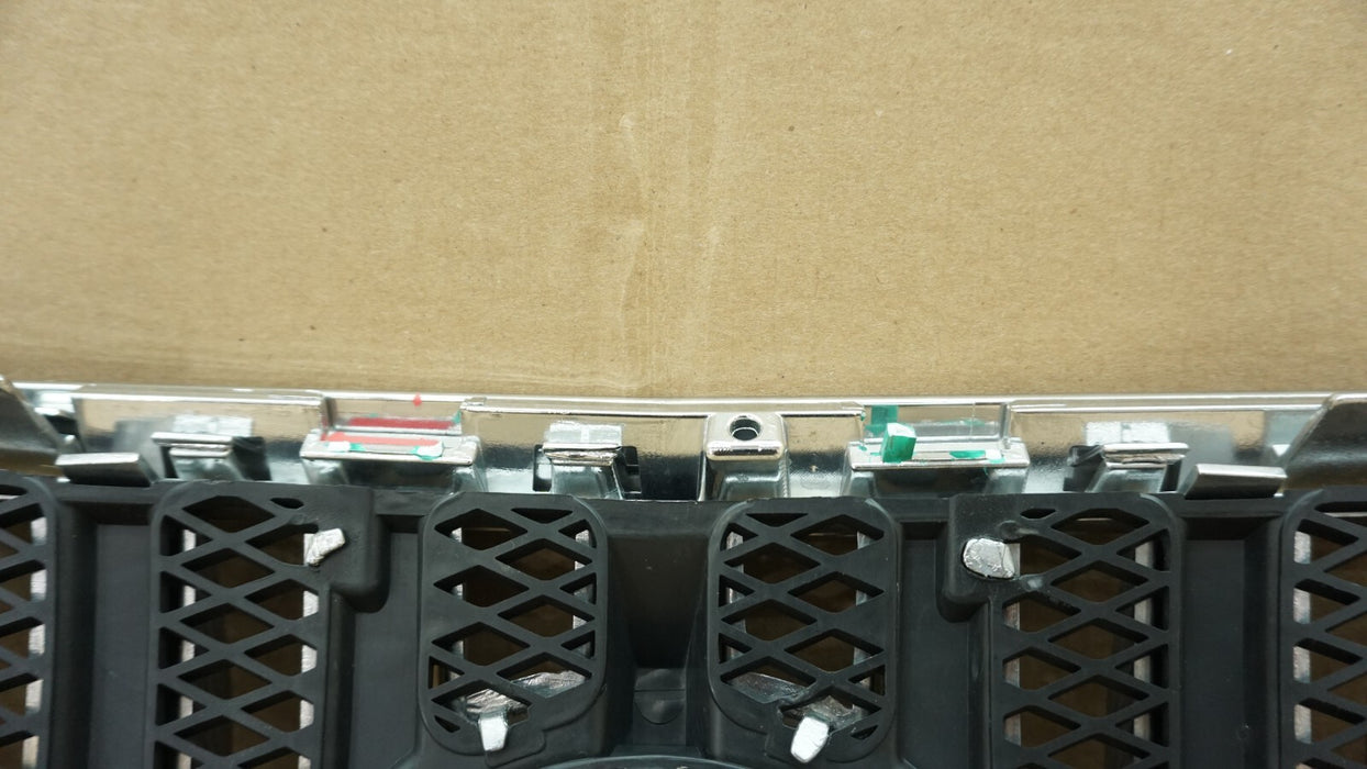 2010-2013 BUICK LACROSSE FRONT CENTER BUMPER GRILLE GRILL OEM 10 11 12 13