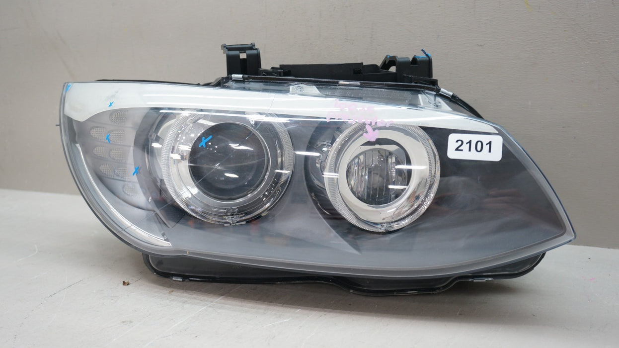 2009-2011 BMW 3-SERIES FRONT RIGHT PASSENGER SIDE XENON HID HEADLIGHT OEM