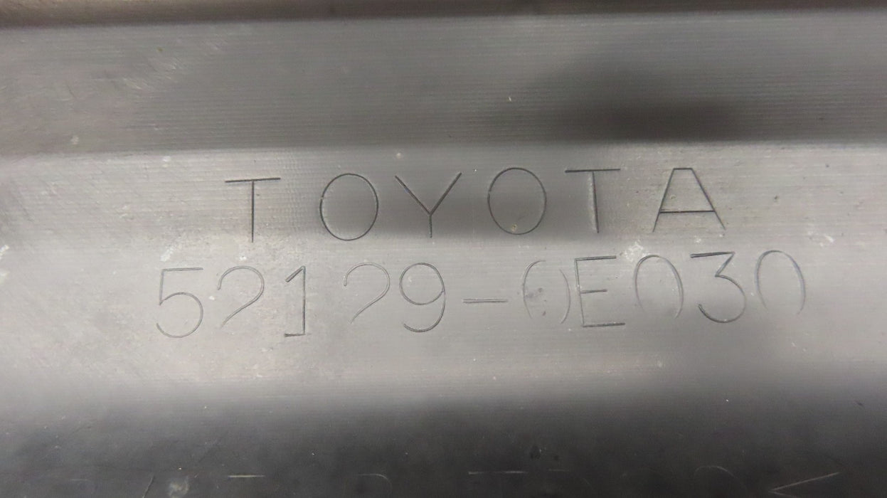 2017-2019 TOYOTA HIGHLANDER FRONT LOWER BUMPER COVER VALANCE OEM