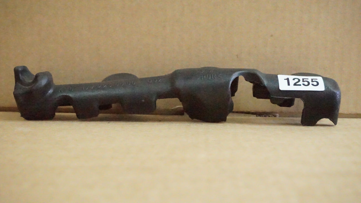 2016-2020 MERCEDES C63 AMG W205 4.0L M177 ENGINE RIGHT FUEL RAIL INSULATION OEM