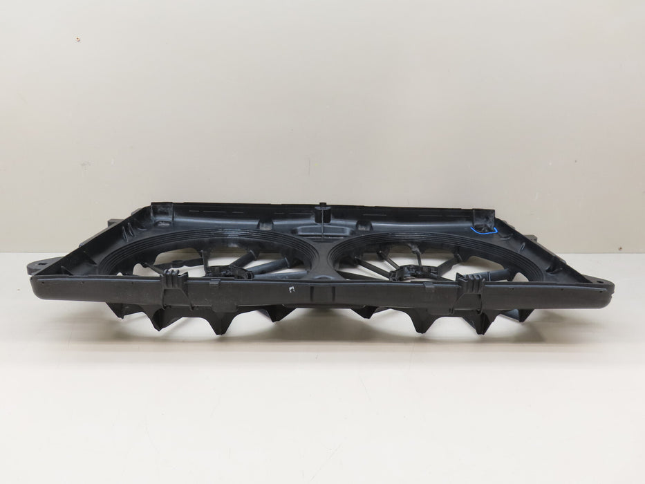2019 2020 CHEVROLET/GMC SILVERADO-SIERRA 1500 FRONT ENGINE COOLING FAN OEM